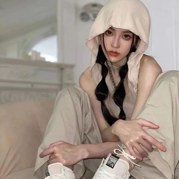 美女霓裳